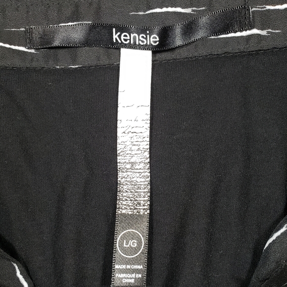 Kensie Black Collared with White Pattern Blouse - Picture 4 of 7